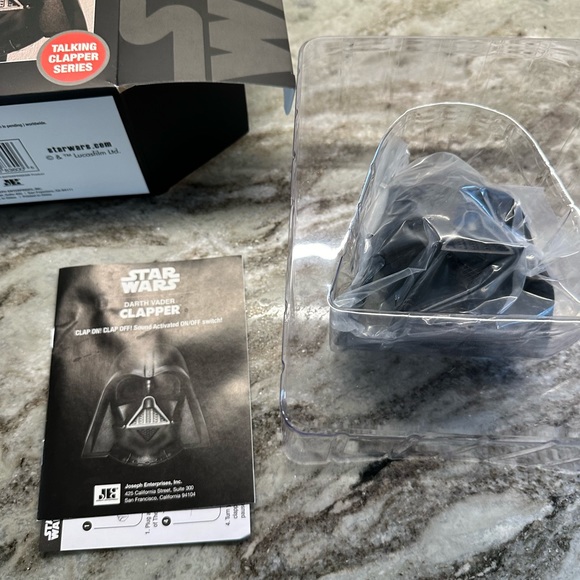 Clapper CL836-01 Star Wars Talking Darth Vader - Picture 7 of 7